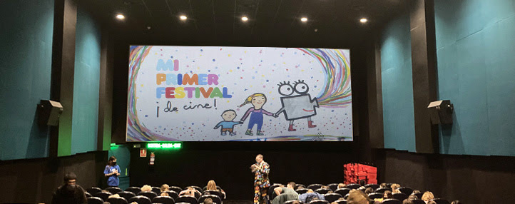 Sorties au festival de cinéma et au théâtre